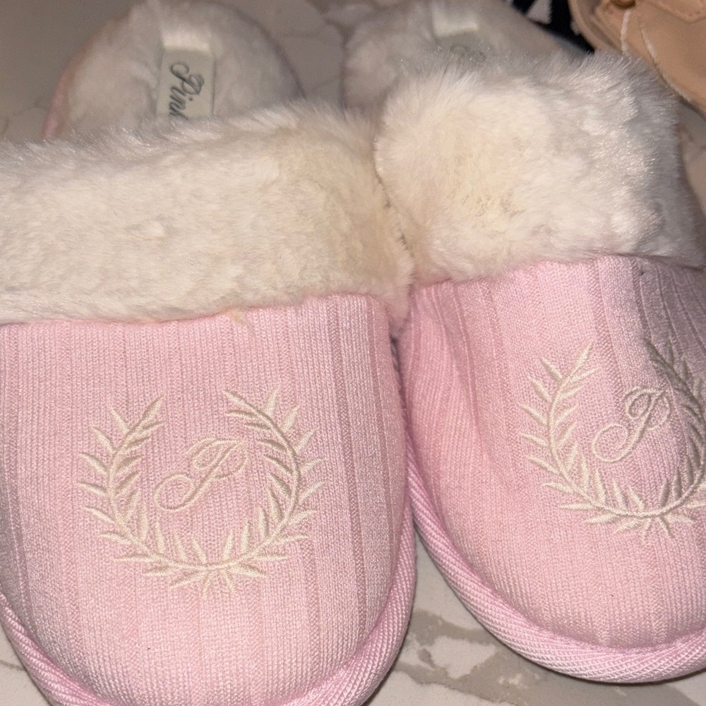 Pink Fur-Lined Slippers - Picture 4 of 5